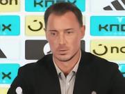 雅伊斯勒:阵容肯定会有所调整;我们把大牌球员离队视作机会